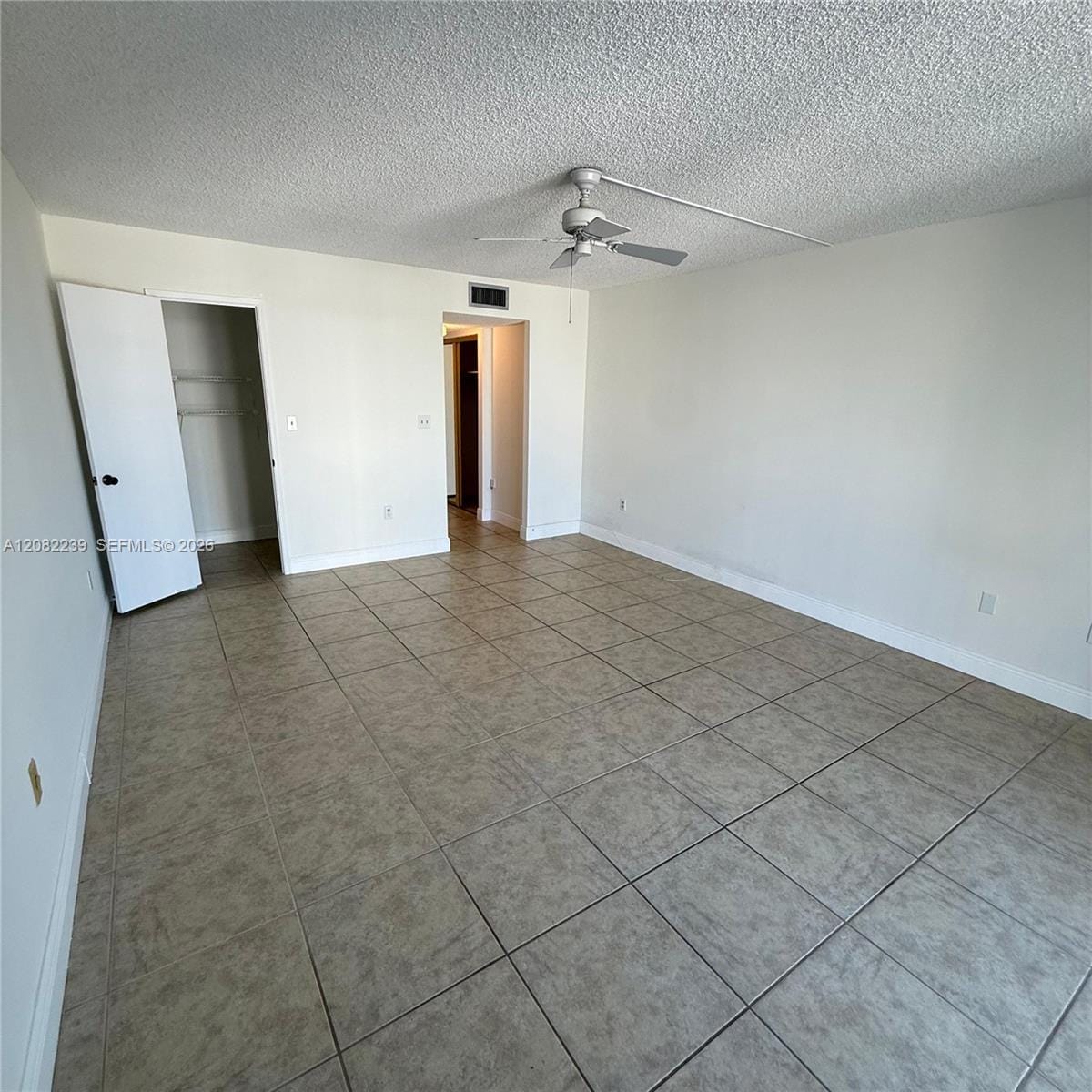 2851 NE 183rd Street 501E — photo 7