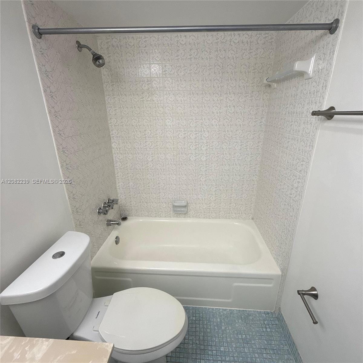 2851 NE 183rd Street 501E — photo 9