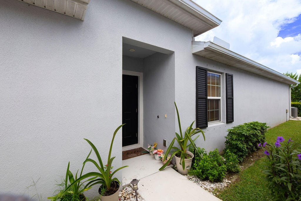 818 Persimmon Place — photo 7