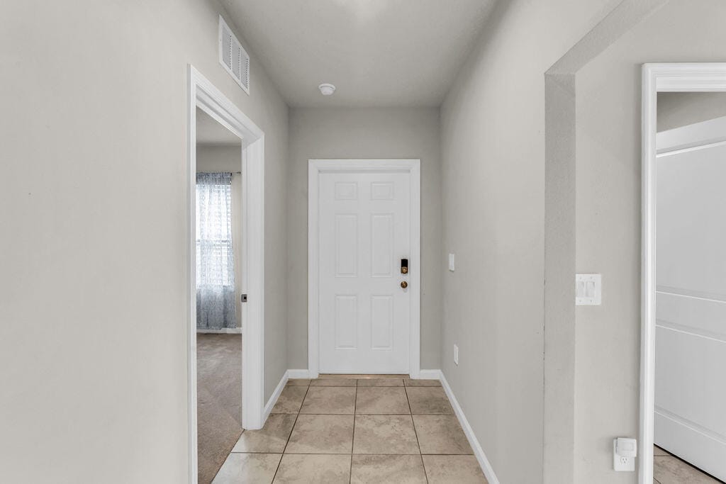 818 Persimmon Place — photo 9