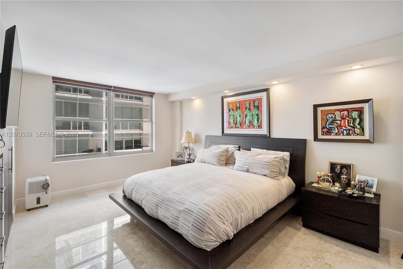 5555 Collins Avenue 14B — photo 11