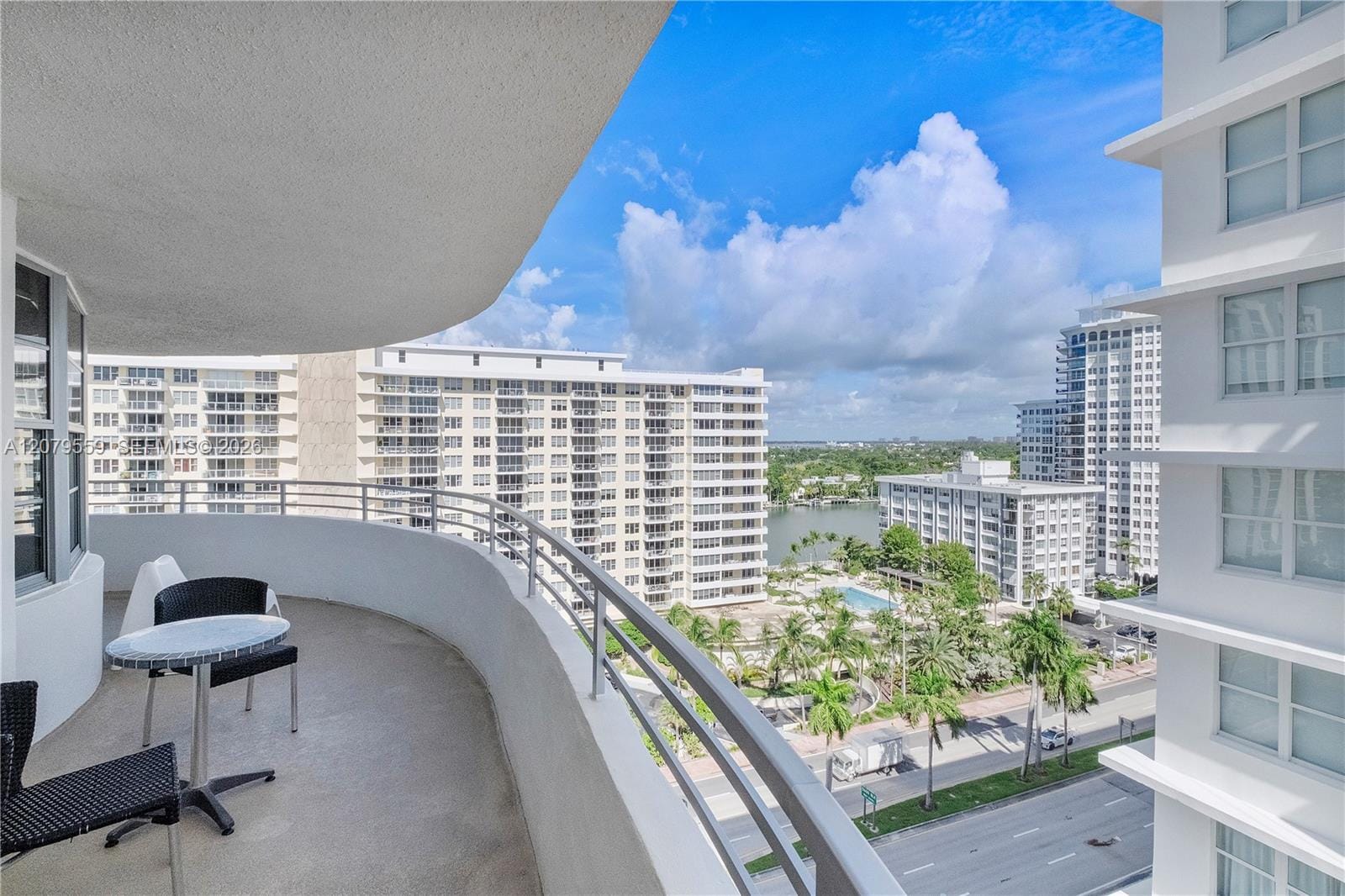 5555 Collins Avenue 14B — photo 6