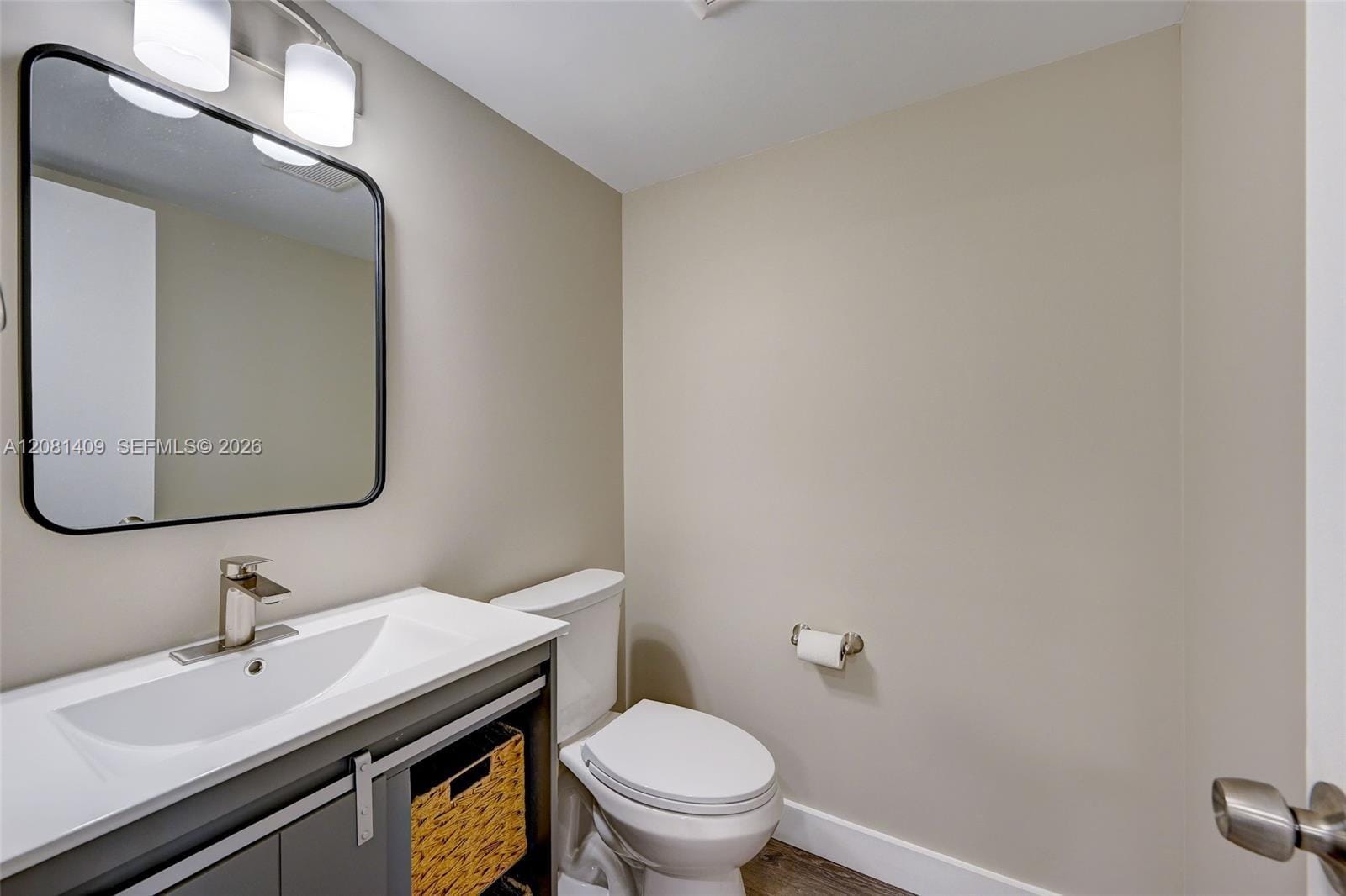 2401 S Ocean Drive 1906 — photo 11