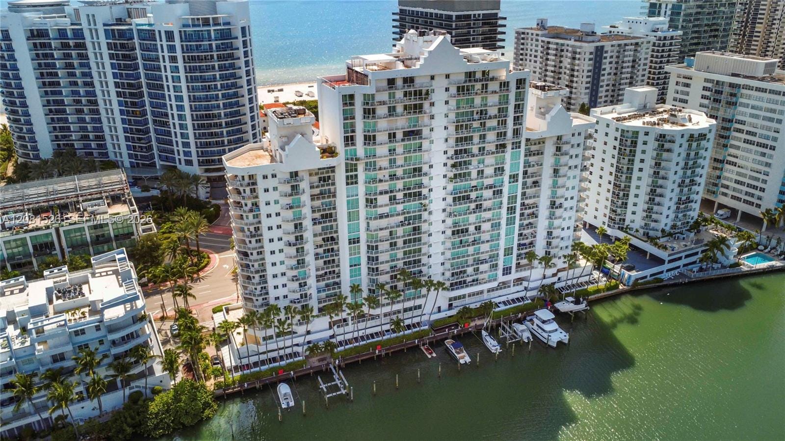 5900 Collins Avenue 2304 — photo 2