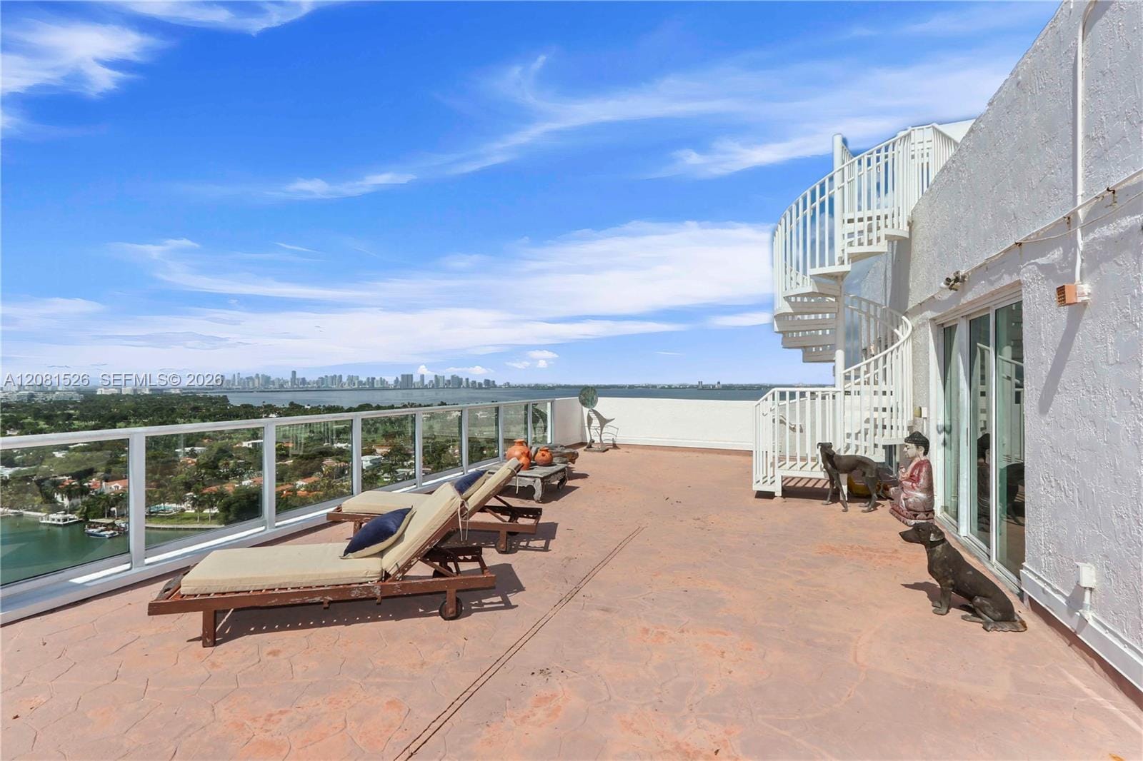 5900 Collins Avenue 2304 — photo 5