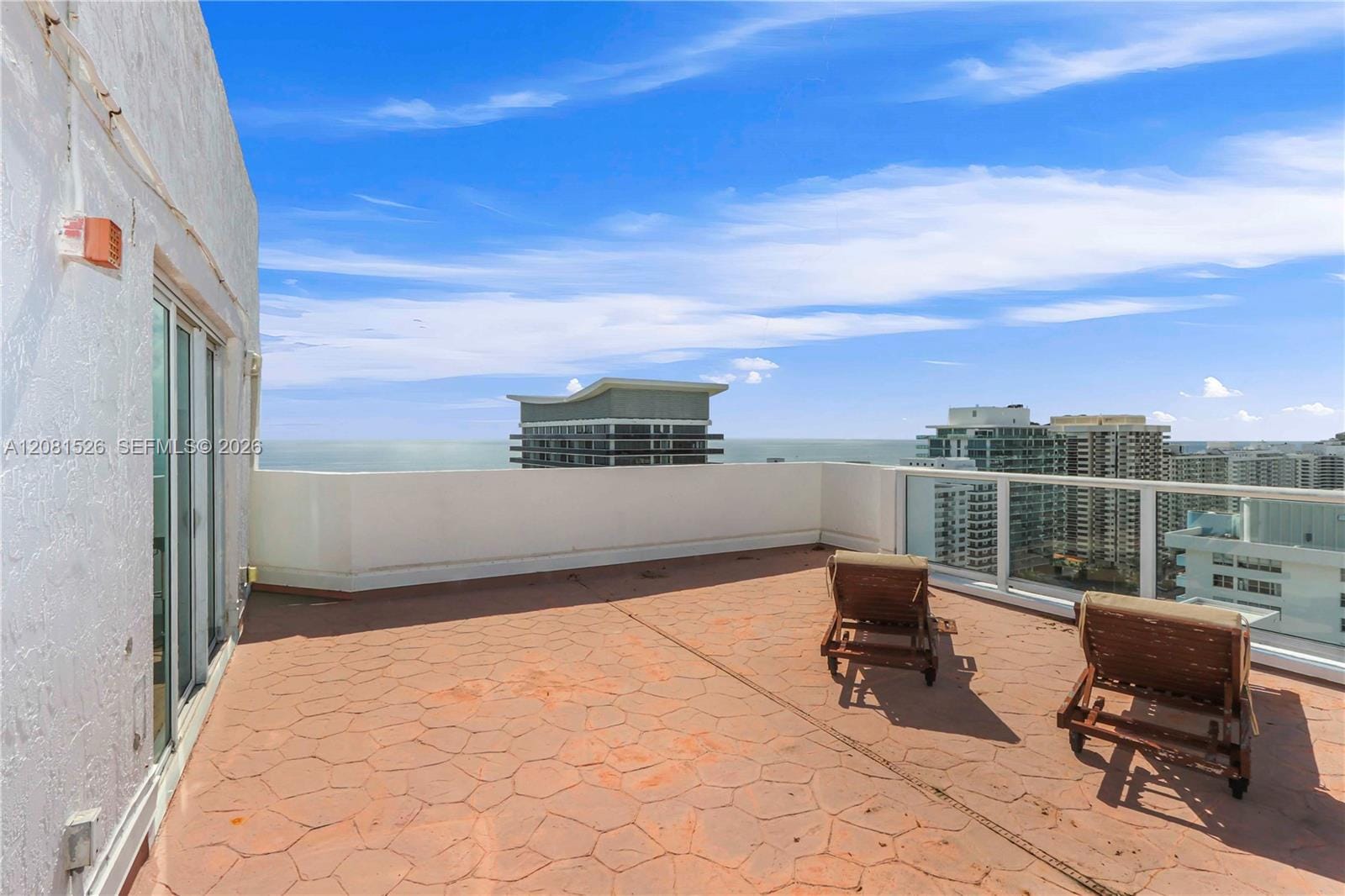 5900 Collins Avenue 2304 — photo 6