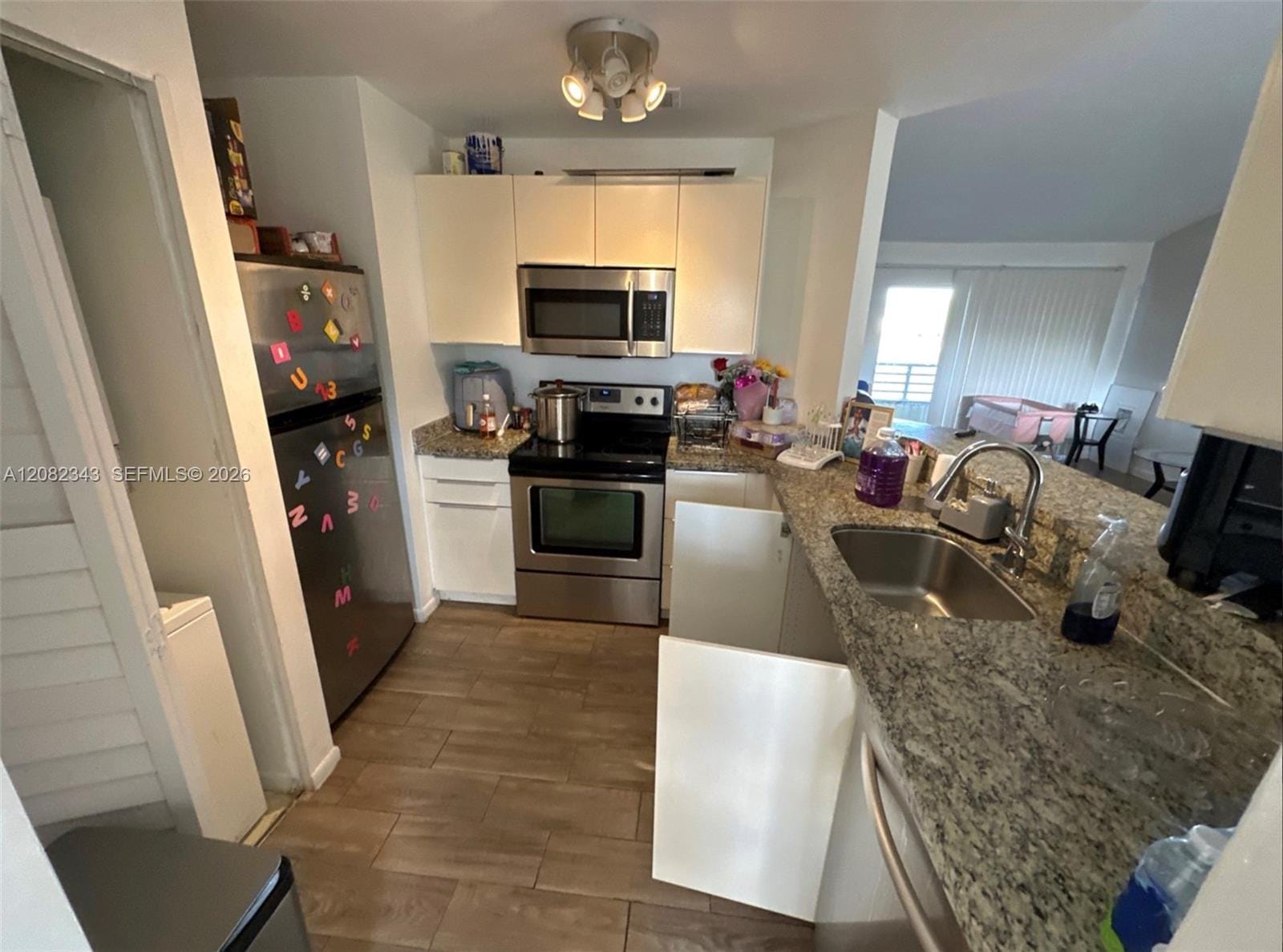 3405 NW 44th Street 204, Oakland Park, FL 33309 photo 2
