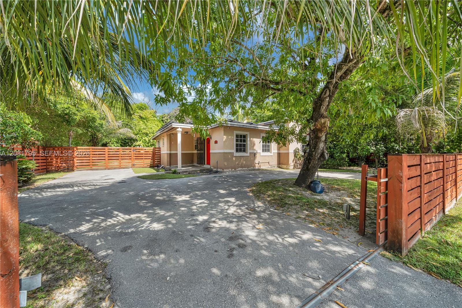 6401 SW 63rd Court — photo 7