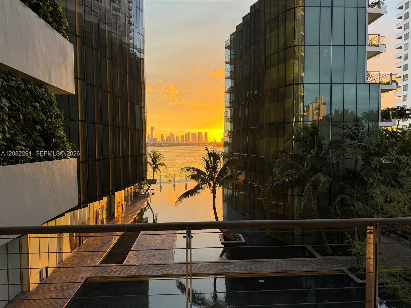 1300 Monad Terrace 3D — photo 12