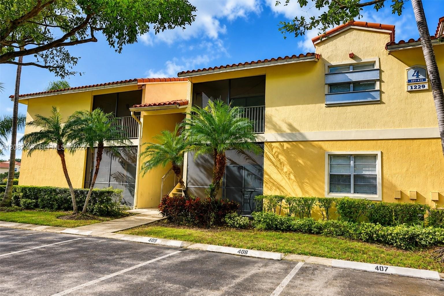 1229 SW 46th Avenue 415, Pompano Beach, FL 33069