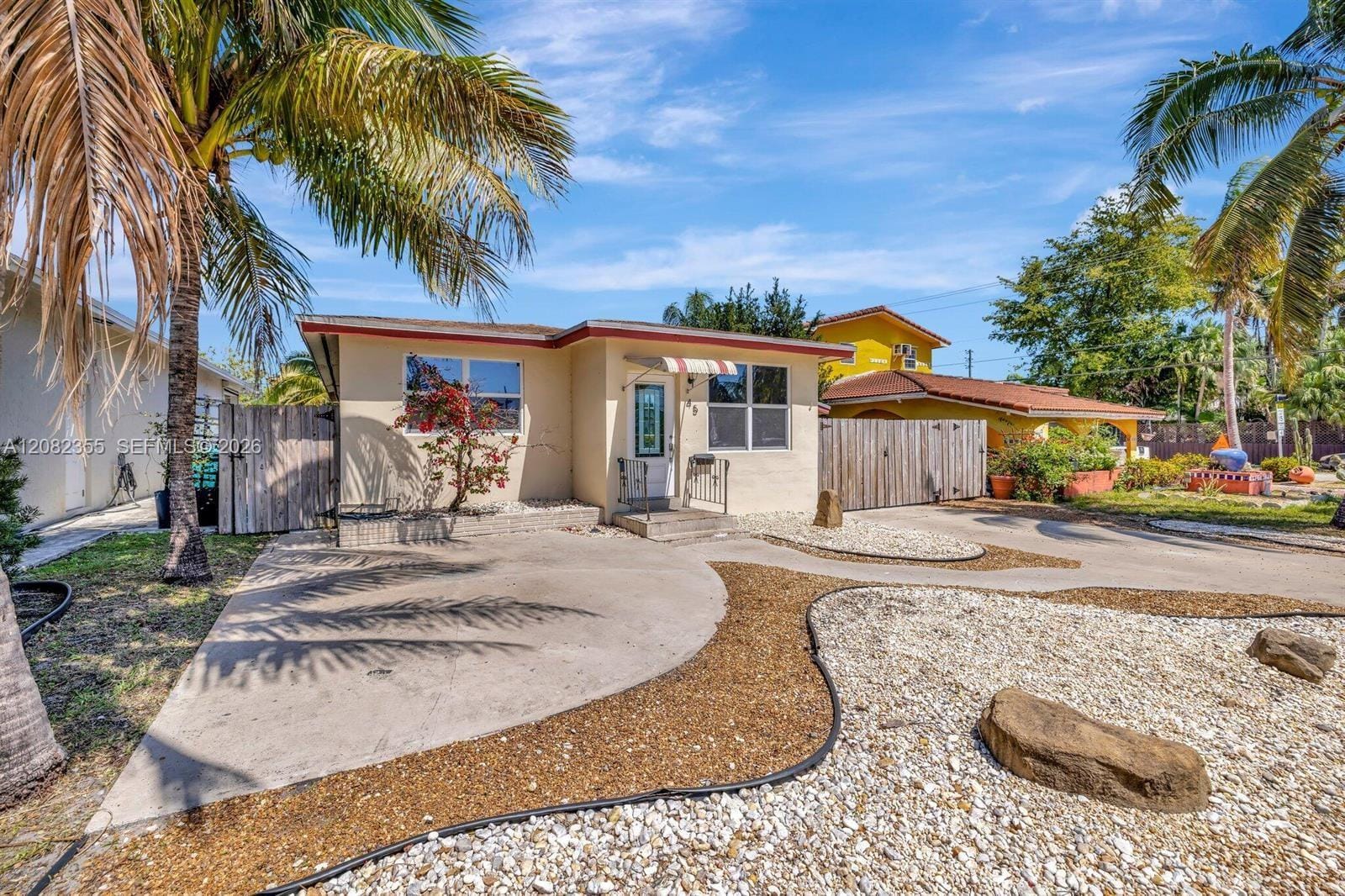 45 SE 14th Street 1, Dania Beach, FL 33004