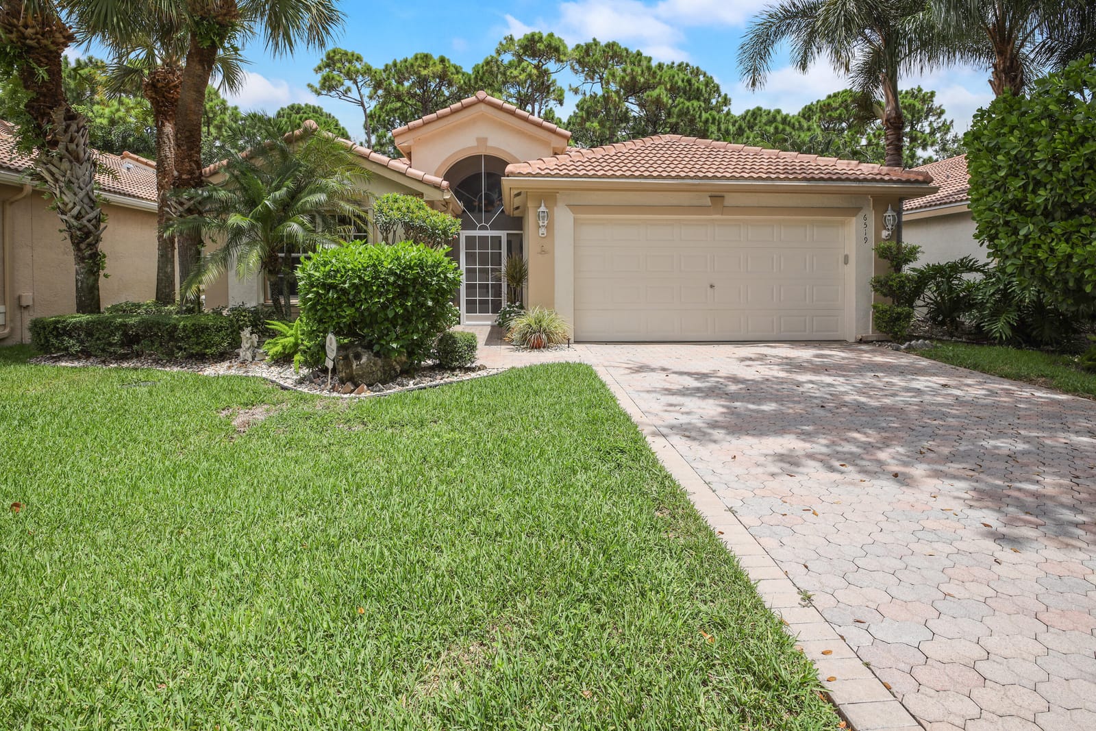 6519 LUCAYA Avenue, Boynton Beach, FL 33437