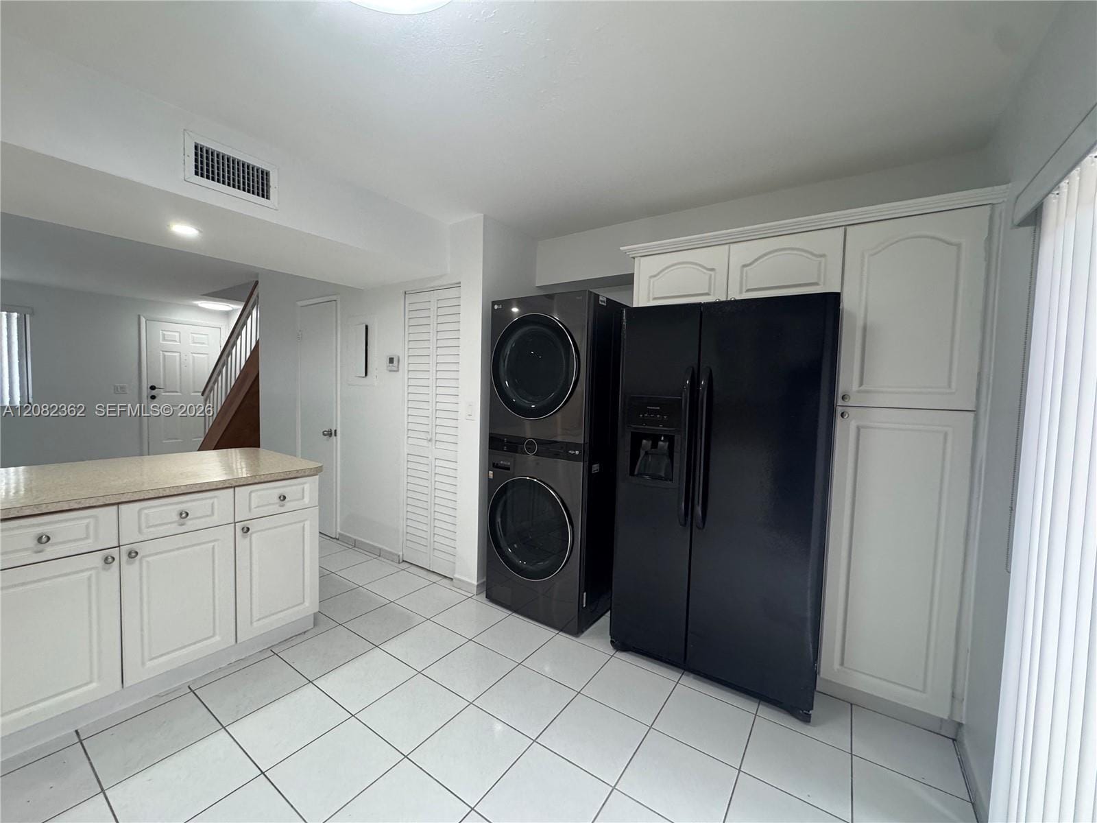 1907 SW 107th Avenue 807 — photo 3