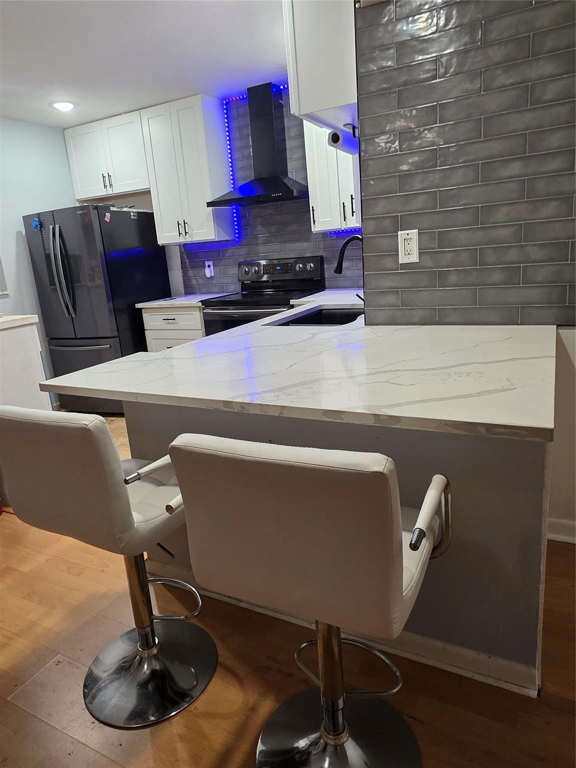 605 NW 47TH Street — photo 5