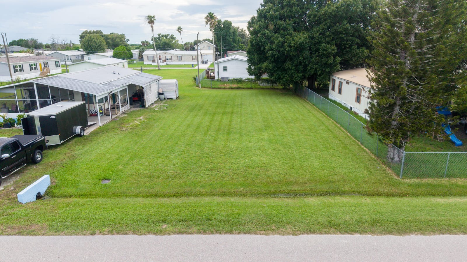 1222 E CHOBEE Street — photo 4