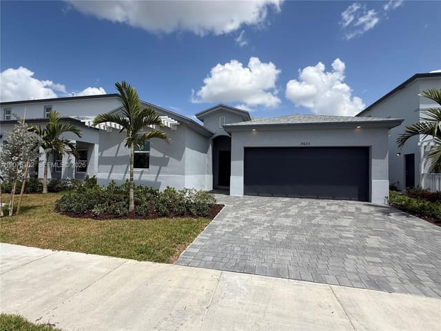 19623 SW 337th Terrace, Homestead, FL 33034