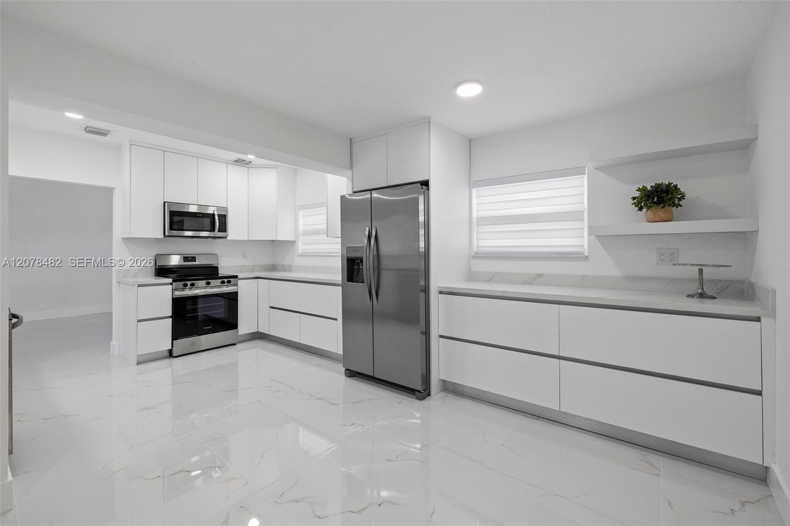 10901 SW 47th Terrace — photo 12