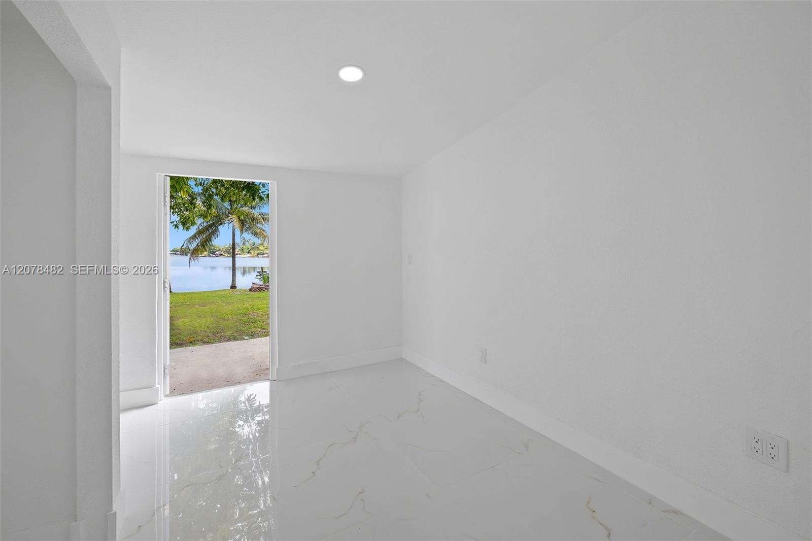 10901 SW 47th Terrace, Miami, FL 33165 photo 27