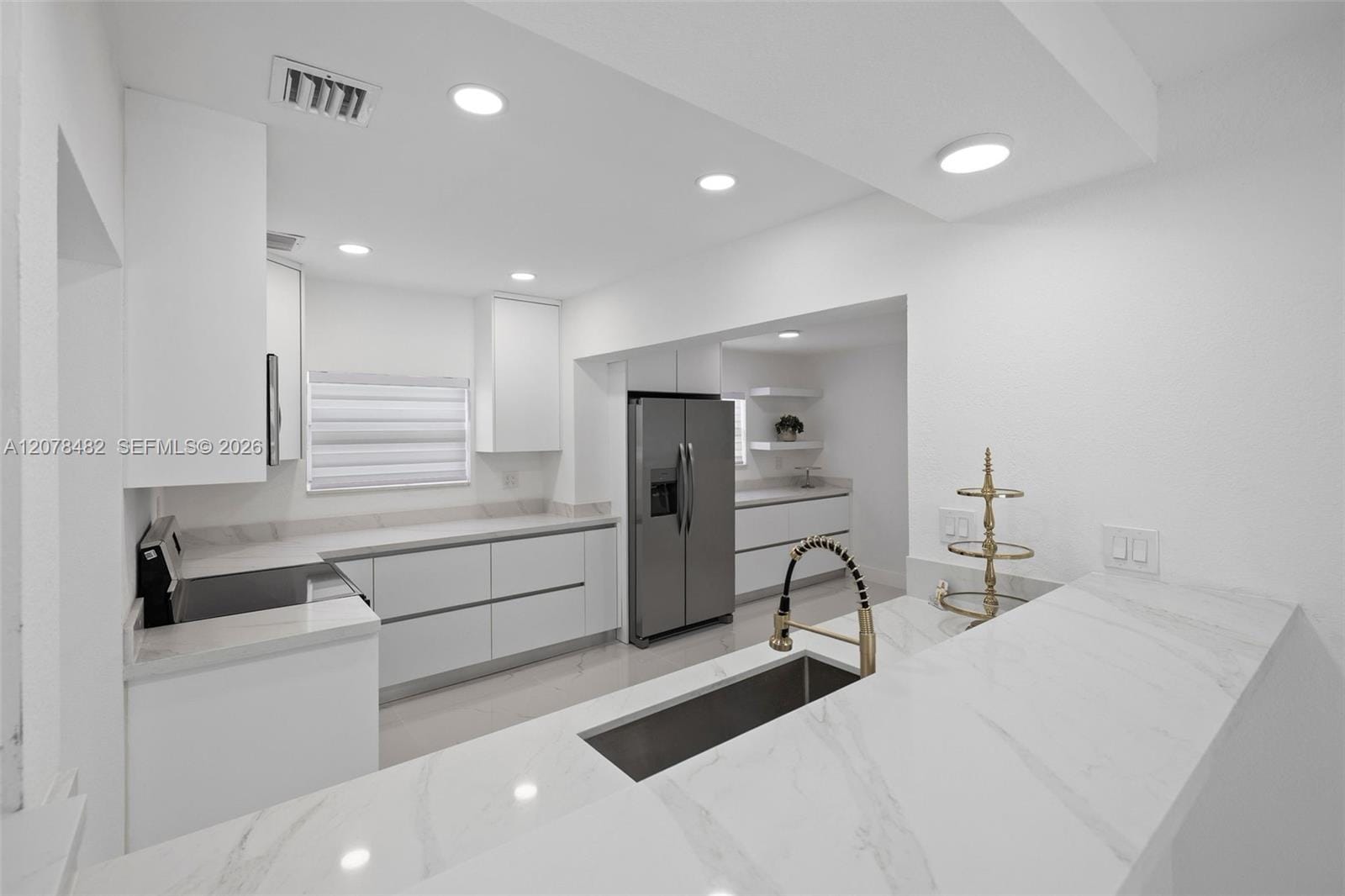 10901 SW 47th Terrace — photo 8