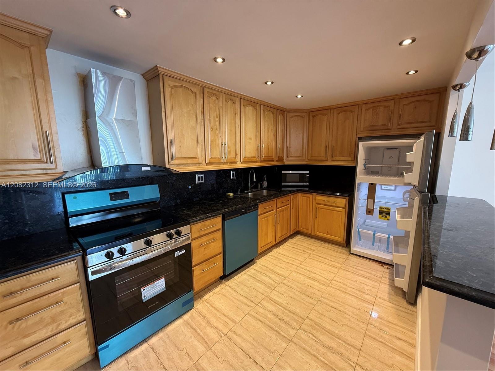 19380 Collins Avenue PH-11 — photo 6