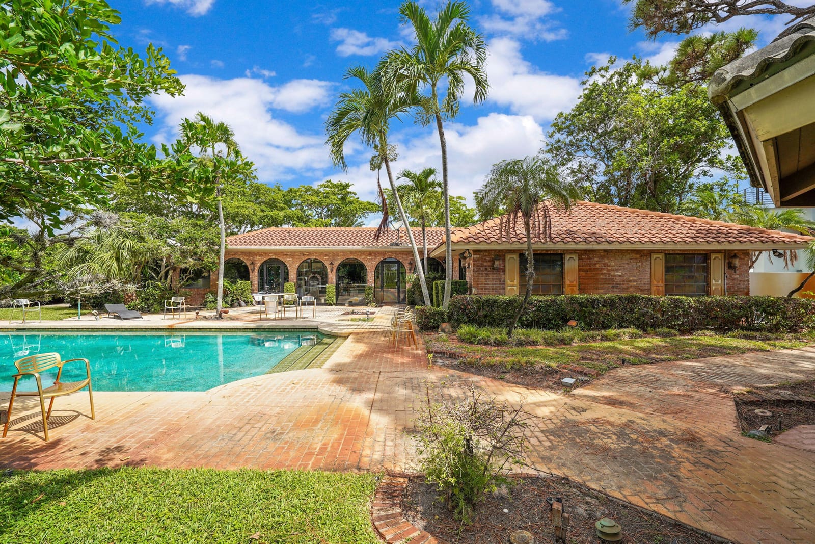 4330 NE 22ND Avenue, Fort Lauderdale, FL 33308