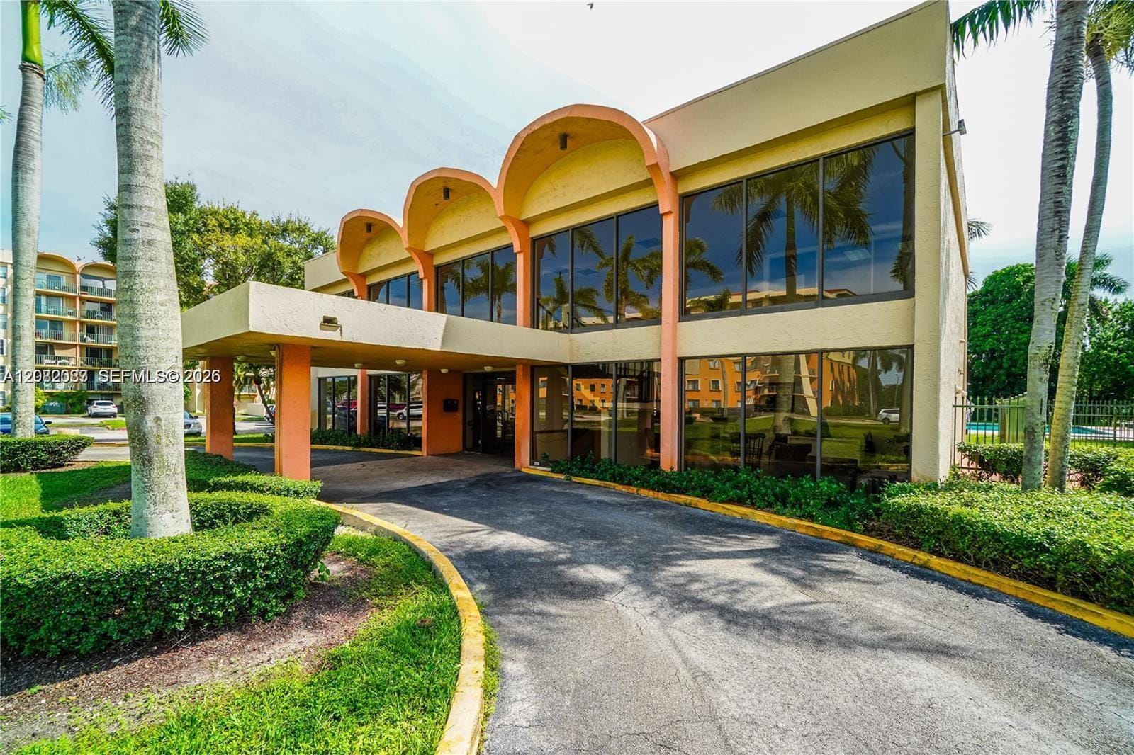 9320 Fontainebleau Boulevard 213, Miami, FL 33172 photo 24
