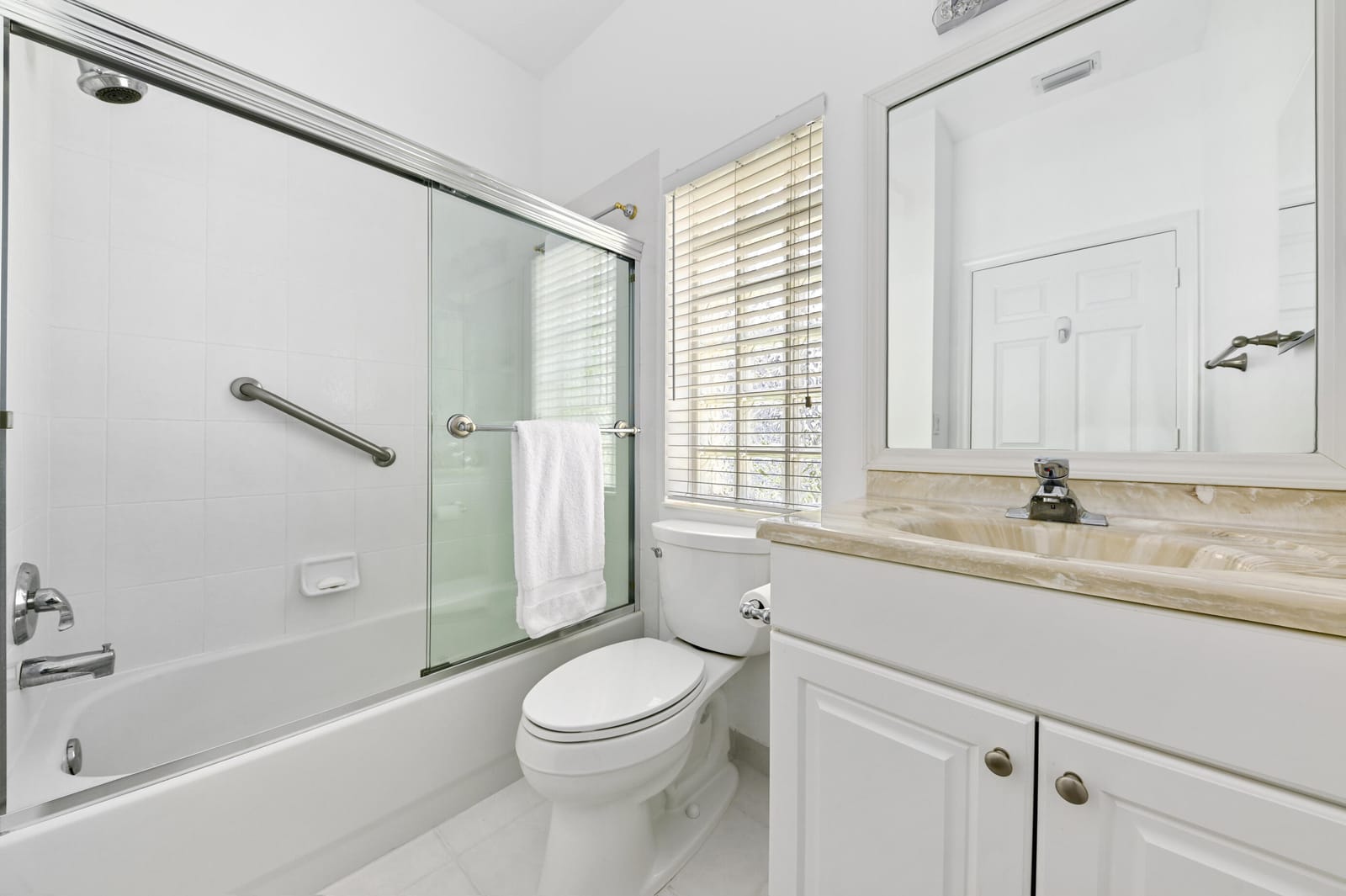 9142 BAY POINT Circle, West Palm Beach, FL 33411 photo 16