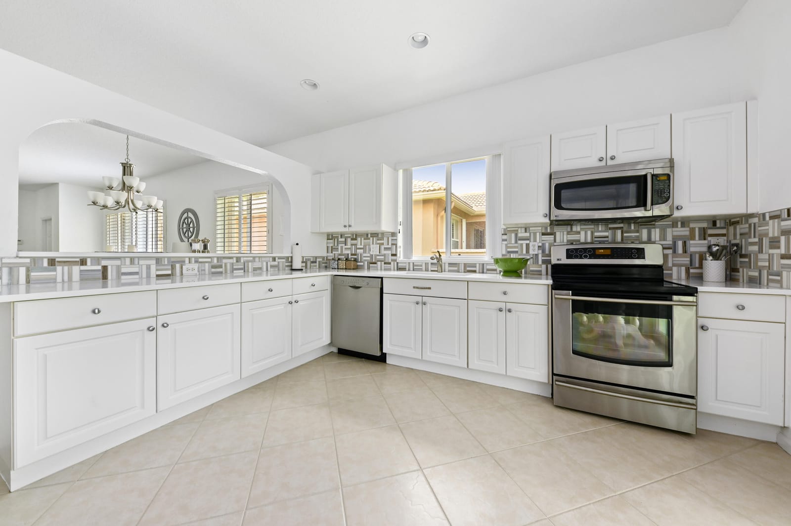 9142 BAY POINT Circle — photo 10