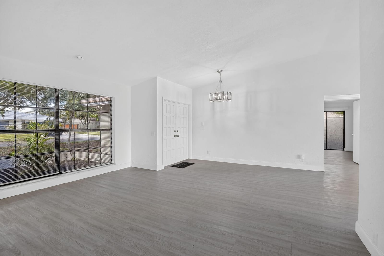 9820 NW 15TH Street — photo 2