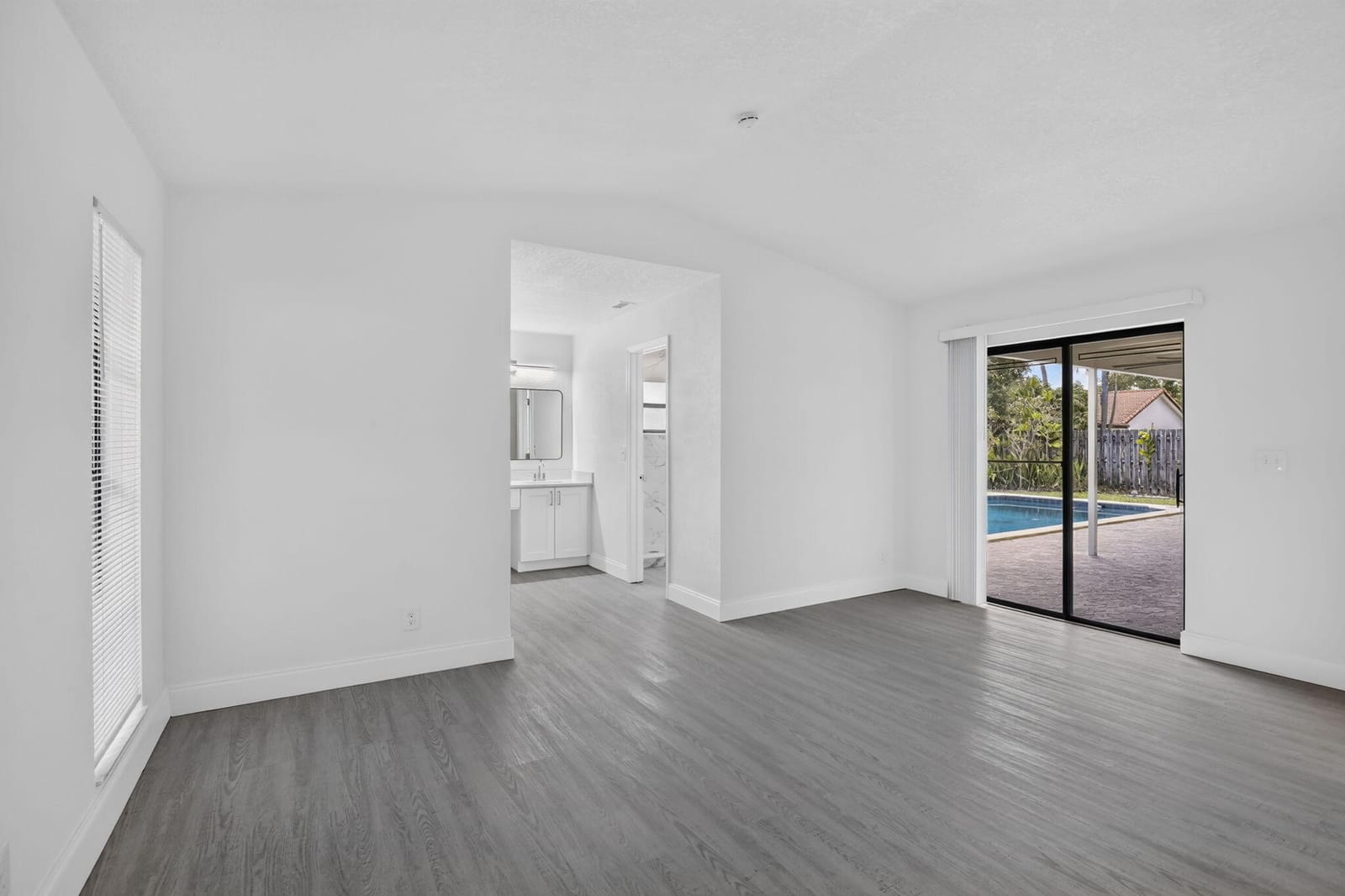 9820 NW 15TH Street — photo 8