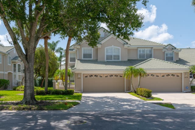 1676 SW Harbour Isles Circle 97, Port St. Lucie, FL 34986
