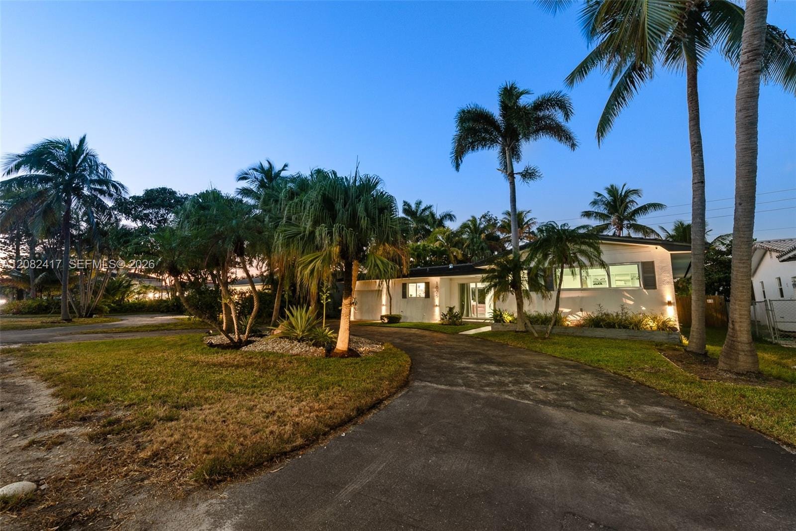 1025 Washington Street, Hollywood, FL 33019 photo 27