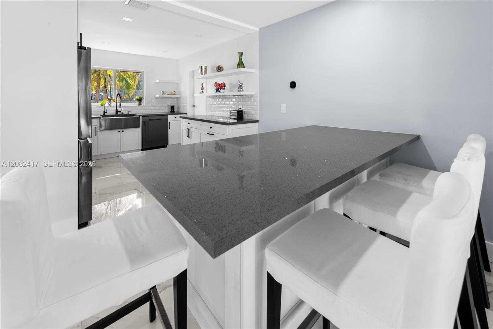 1025 Washington Street — photo 9
