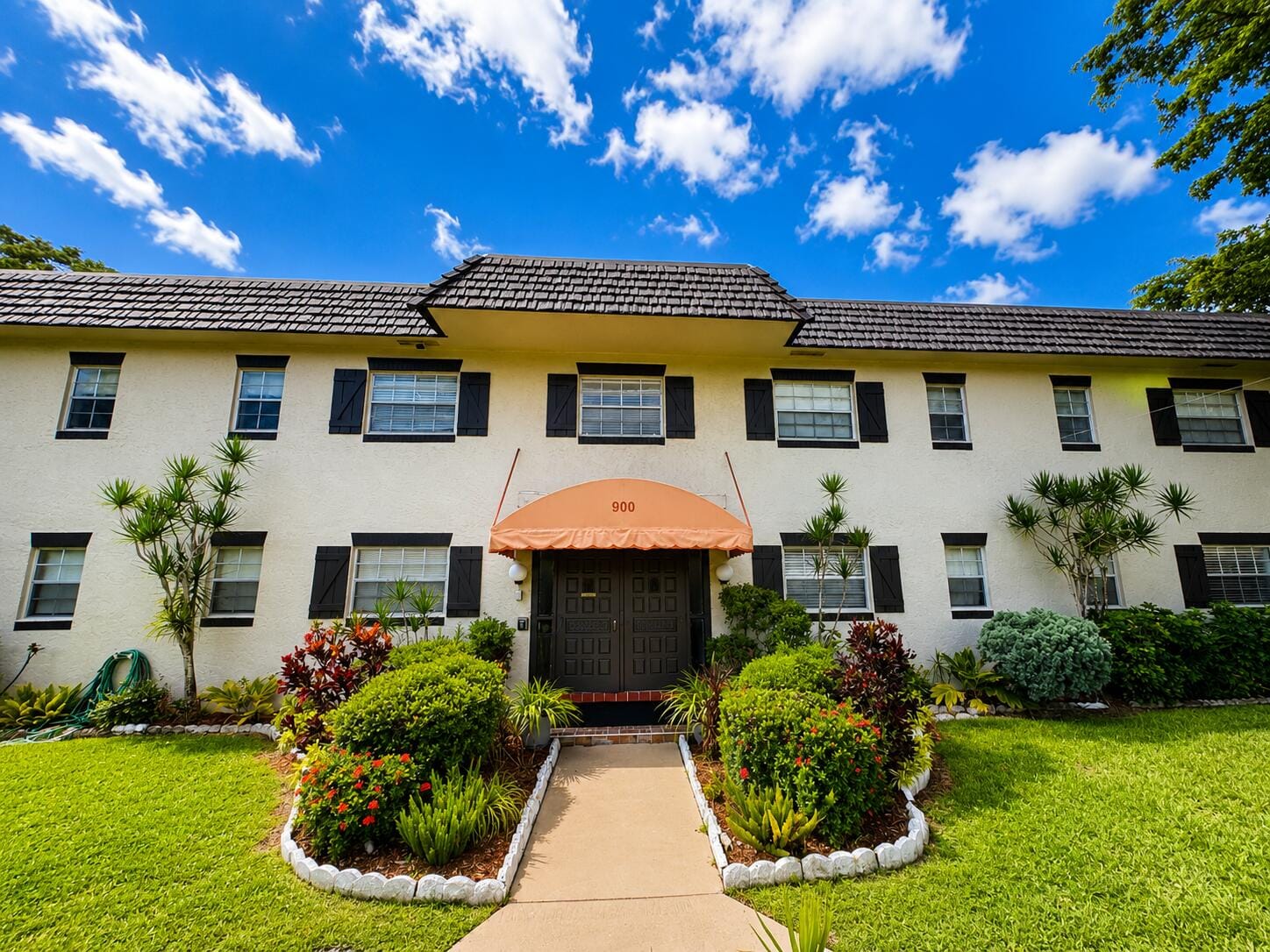 5680 SW 3rd Place 106, Margate, FL 33068 photo 17