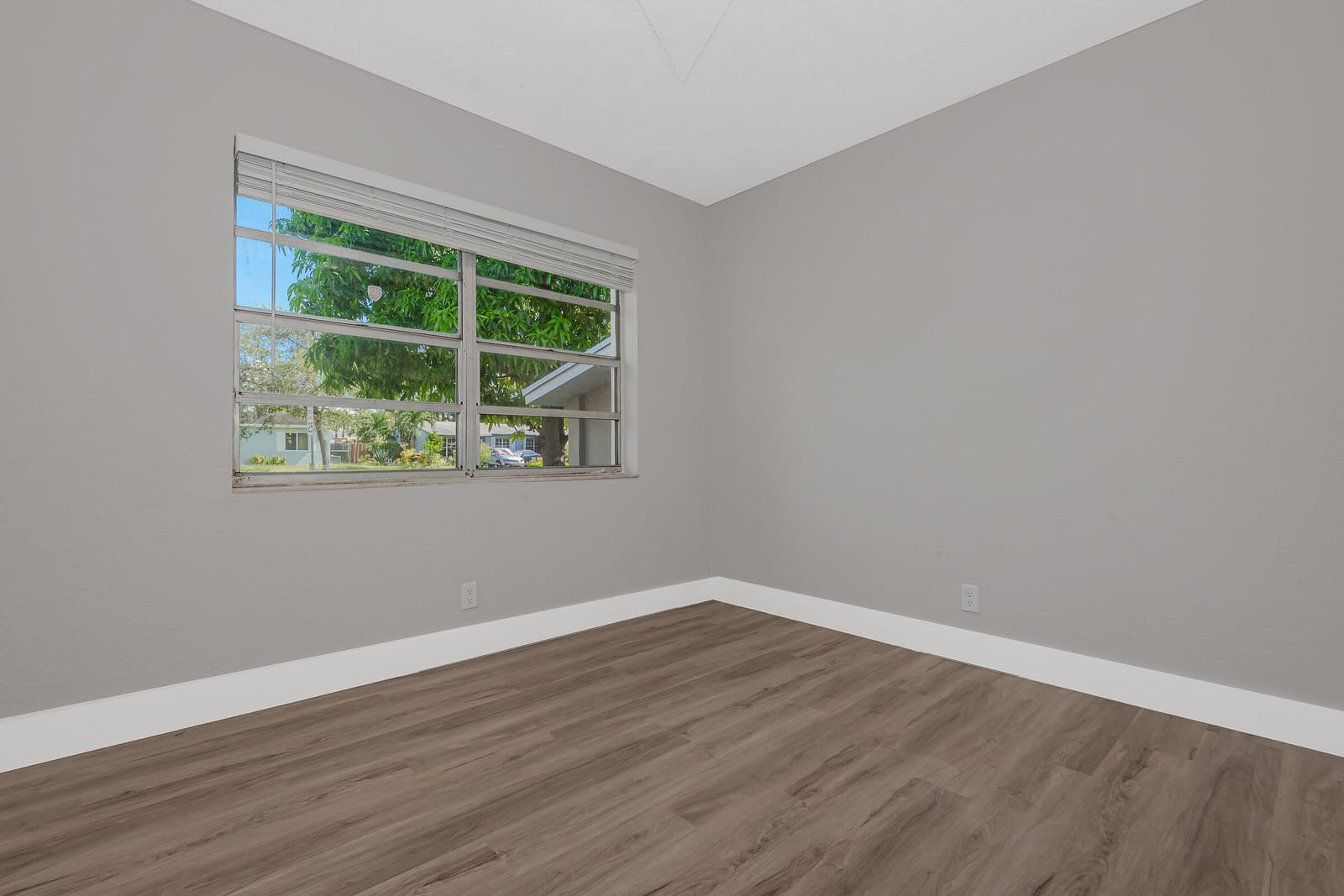 6720 SW 17TH Street, North Lauderdale, FL 33068 photo 18