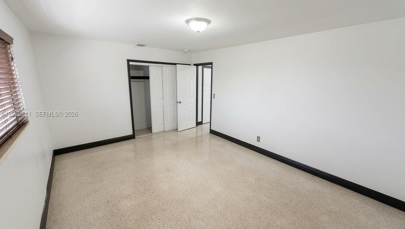 934 N 32nd Avenue — photo 12