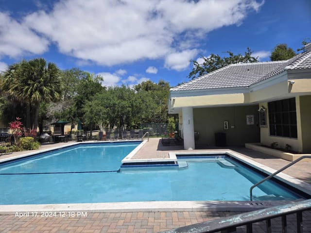 2445 SW 18TH Terrace 1120, Fort Lauderdale, FL 33315