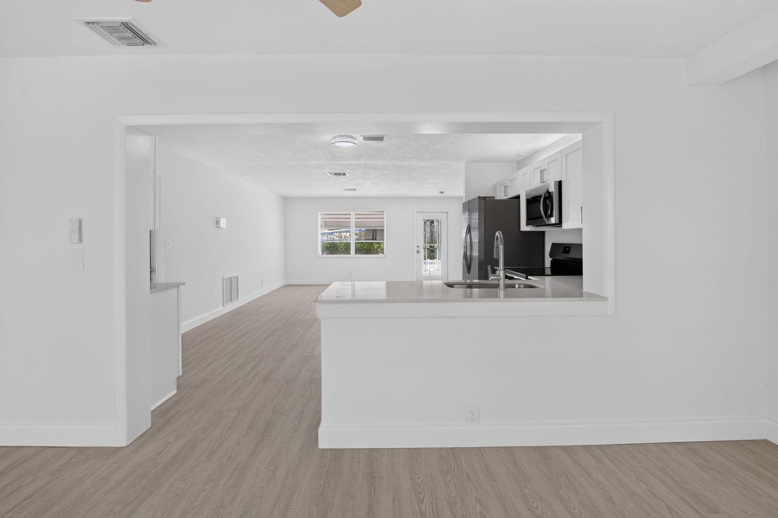 2080 SW 13TH Way — photo 7