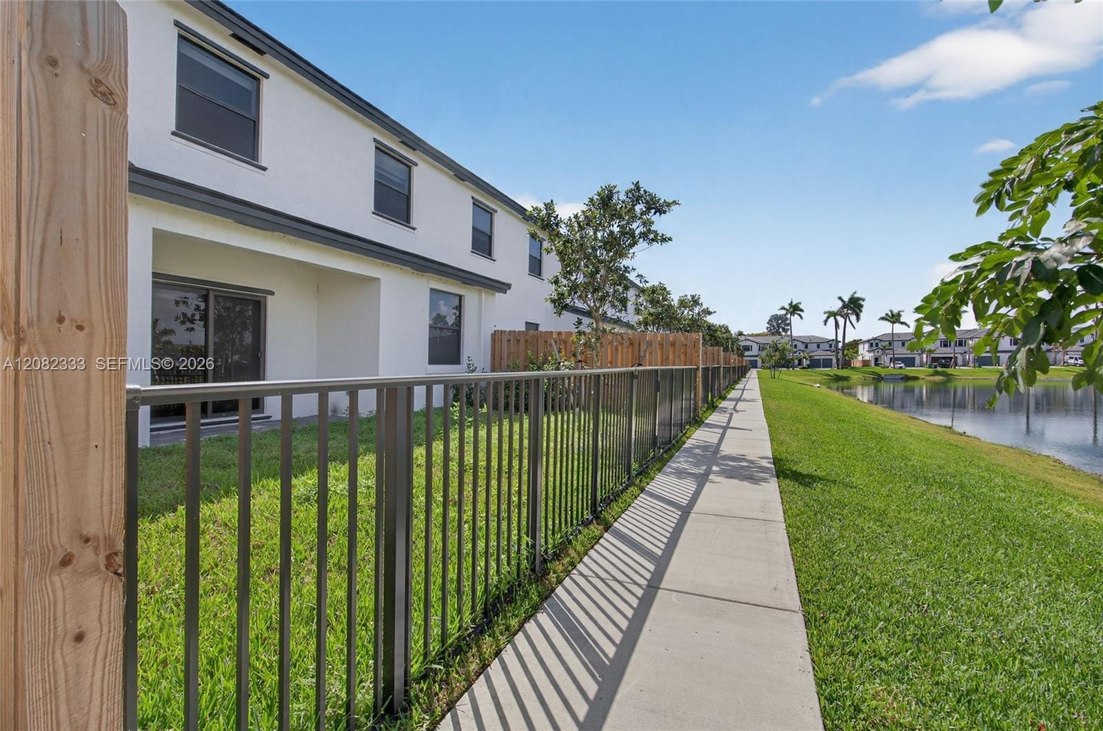 4989 Peacock Way 5838 — photo 4