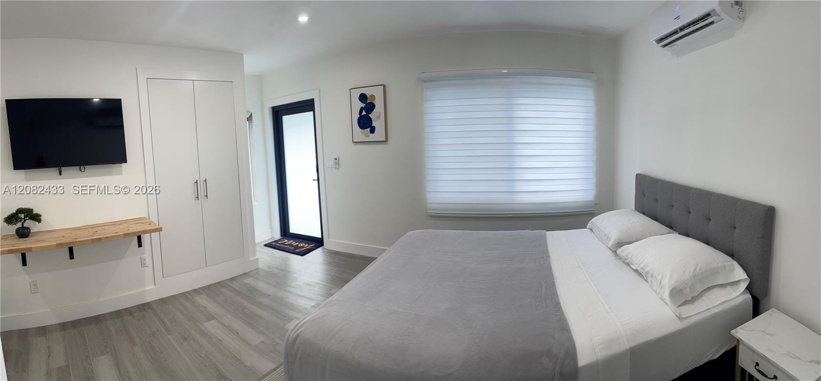 910 SW 8th Avenue A — photo 2