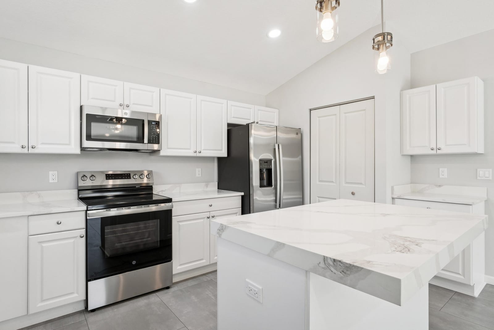 5232 SE 55TH Terrace — photo 5