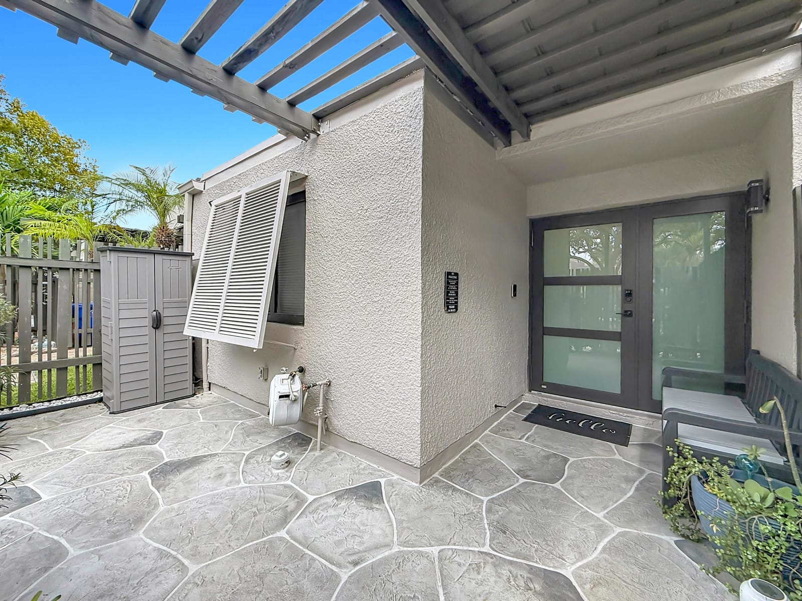 11313 NW 15th Street — photo 3