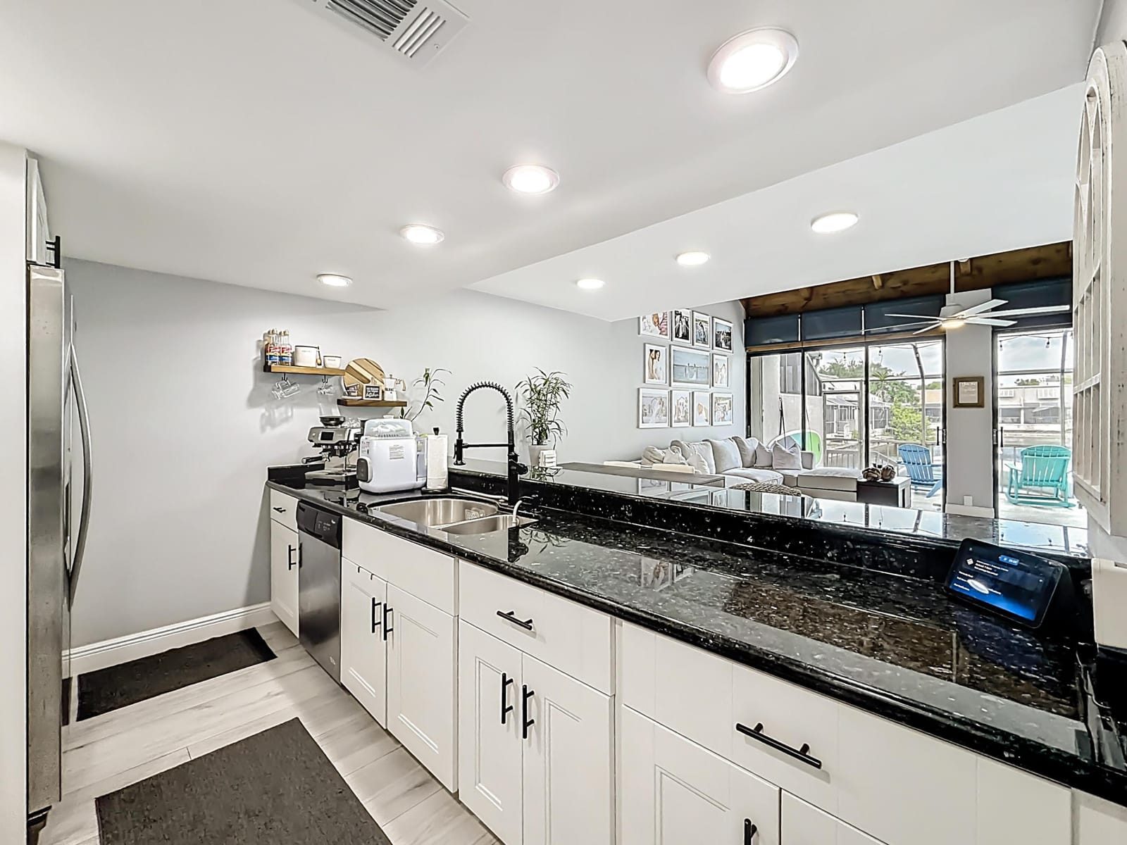 11313 NW 15th Street — photo 6