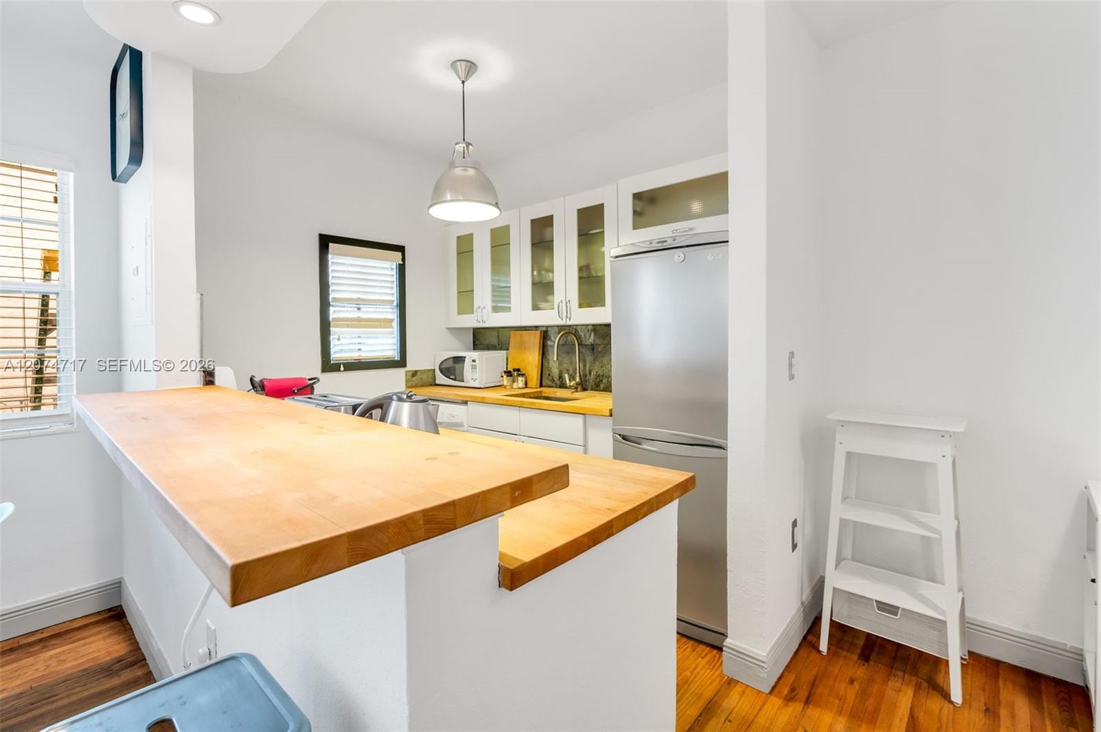 1551 Michigan Avenue 12 — photo 3