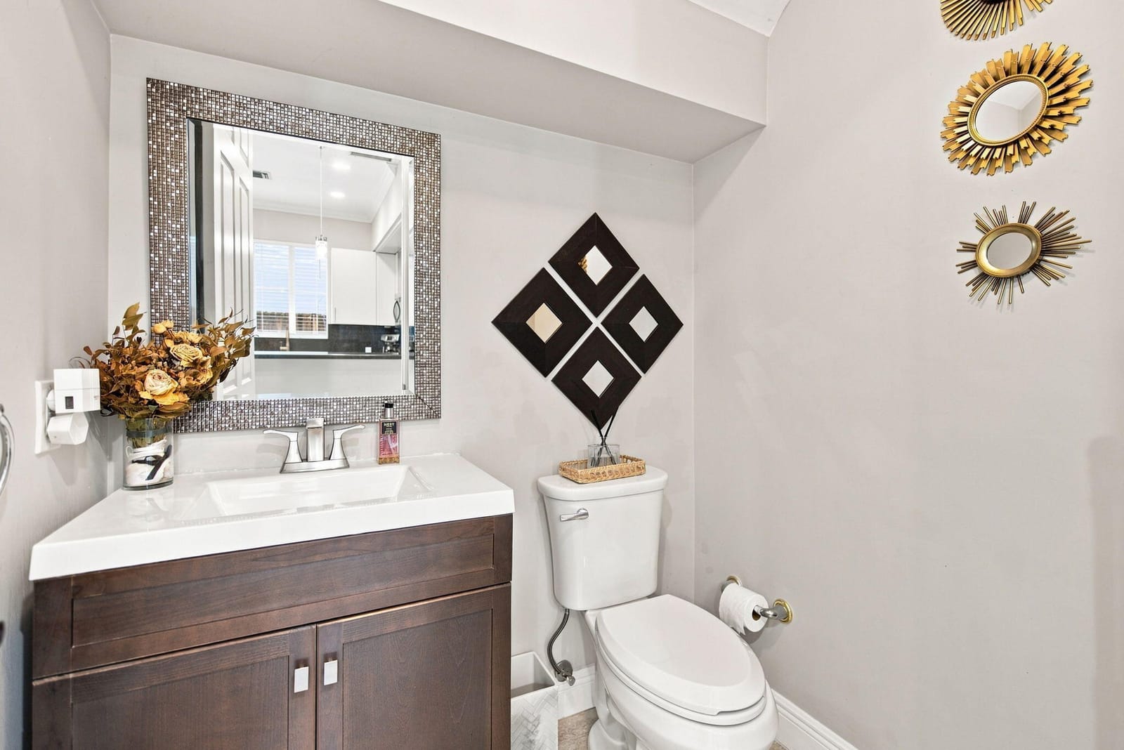 633 NE 11TH Avenue, Fort Lauderdale, FL 33304 photo 14