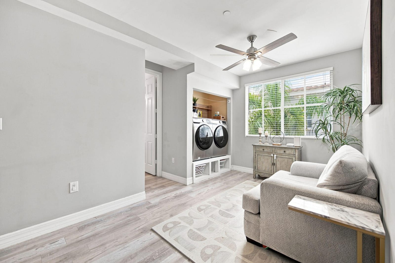 633 NE 11TH Avenue, Fort Lauderdale, FL 33304 photo 16