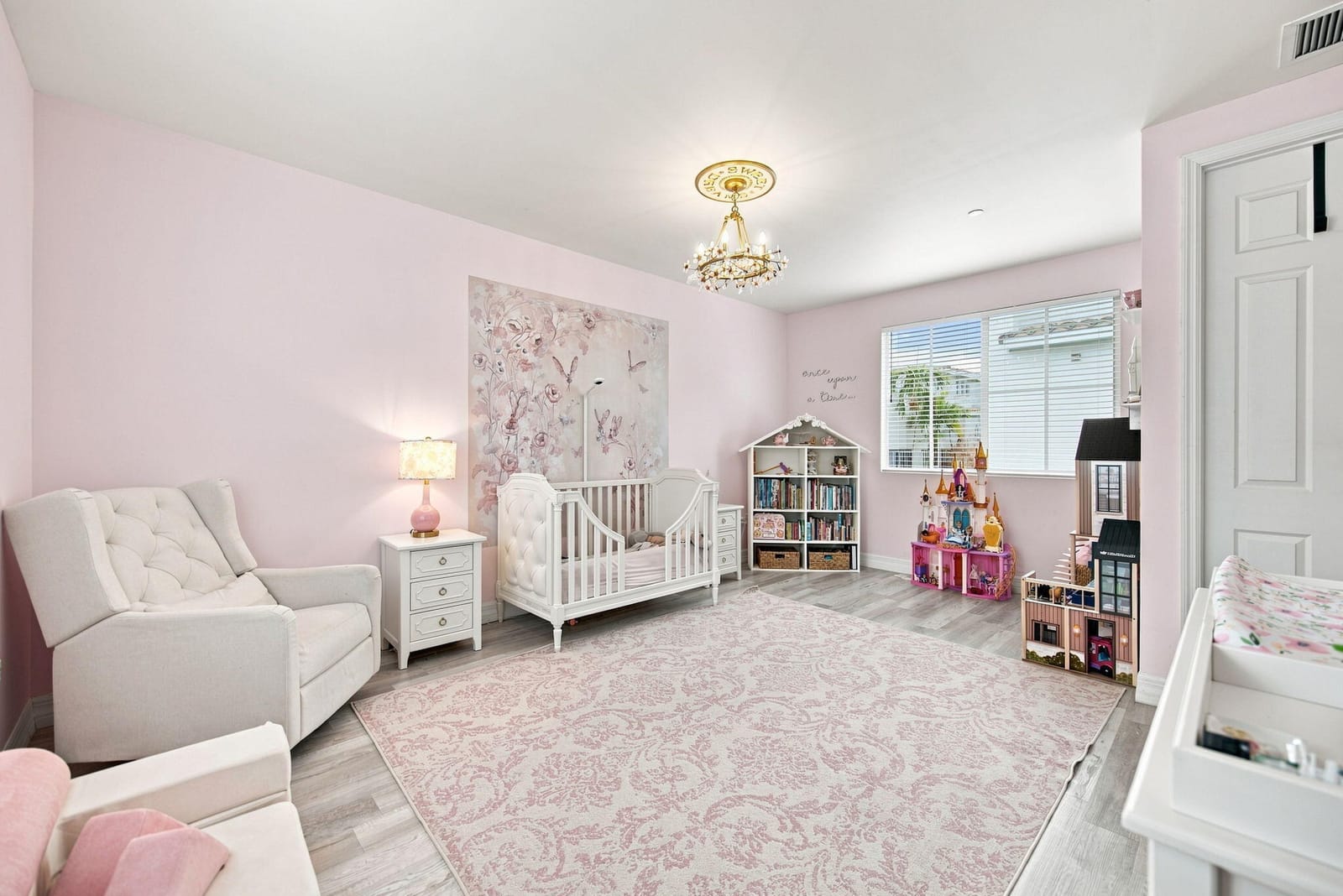 633 NE 11TH Avenue, Fort Lauderdale, FL 33304 photo 22