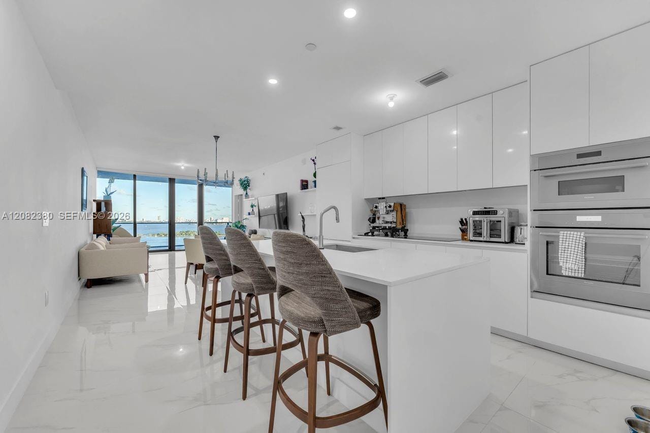 700 NE 24th Street 1405, Miami, FL 33137 photo 8
