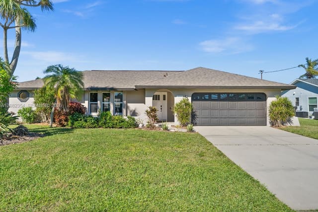 117 SE 40 Th Terrace, Cape Coral, FL 33904