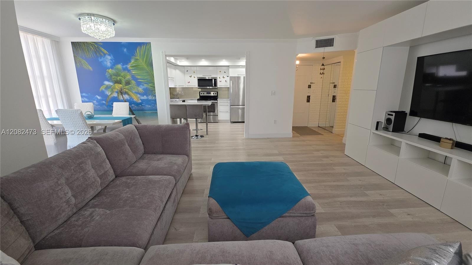 1301 NE Miami Gardens Drive 425W — photo 4